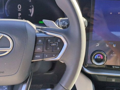 Used 2024 Lexus RZ 300e Premium w/ Accessory Package (Z1) image 20