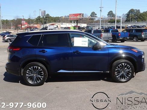 New 2026 Nissan Rogue Platinum w/ Platinum Premium Package AWD/4WD image 4