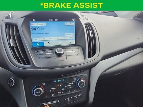 Used 2019 Ford Escape SE image 21