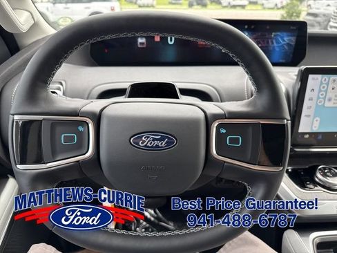New 2026 Ford Expedition Max Platinum w/ Platinum Ultimate Package AWD/4WD image 19