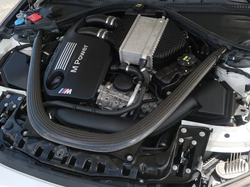 Used 2019 BMW M4 Convertible w/ Competition Package RWD image 44