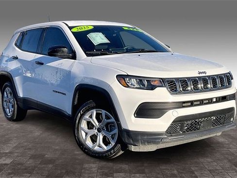 Certified 2025 Jeep Compass Sport image 11