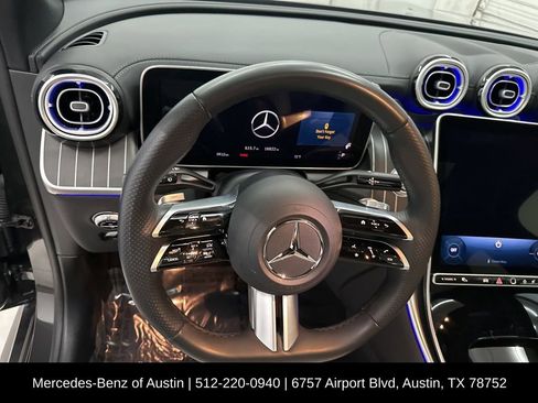 Certified 2025 Mercedes-Benz GLC 300 image 11