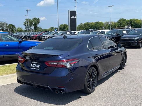 Used 2022 Toyota Camry XSE FWD image 7