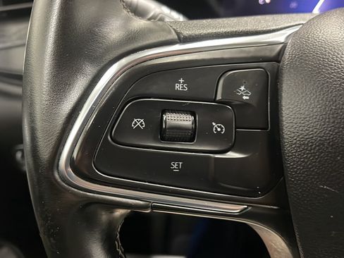 Used 2025 Buick Encore GX Preferred AWD/4WD image 6