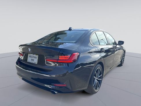 Used 2021 BMW 330i xDrive Sedan w/ Premium Package image 29