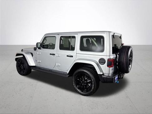Certified 2023 Jeep Wrangler Unlimited Sahara w/ Cold Weather Group AWD/4WD image 9