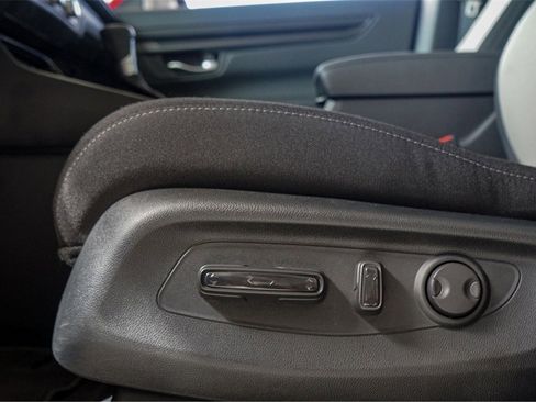 Used 2025 Honda CR-V EX image 21