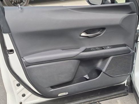 Used 2025 Lexus UX 300h AWD w/ Accessory Package (Z2) image 13
