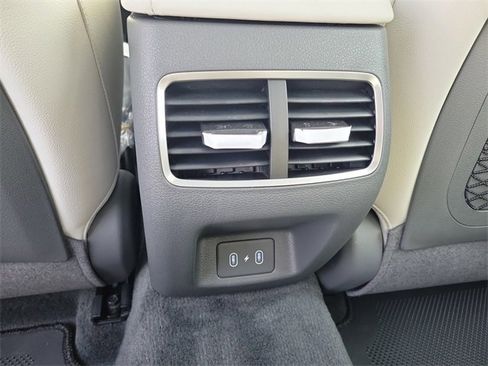 New 2026 Hyundai Sonata Limited image 21