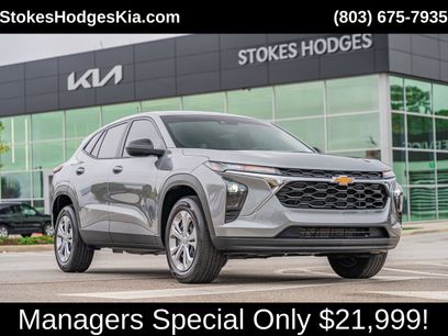 Used 2025 Chevrolet Trax LS w/ Driver Confidence Package