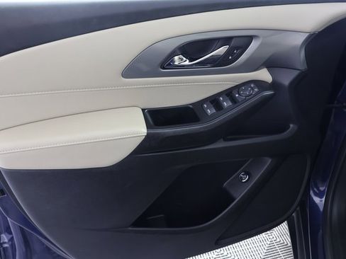 Used 2023 Chevrolet Traverse LT w/ LPO, Cargo Package image 26