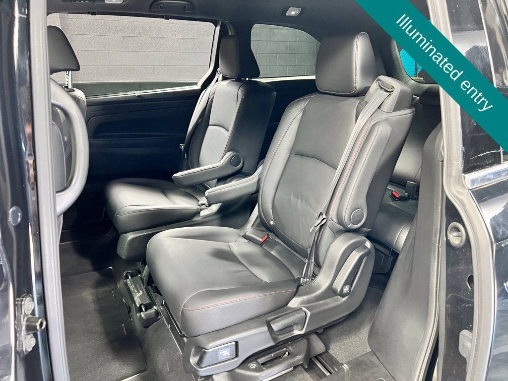Used 2024 Honda Odyssey Sport image 14