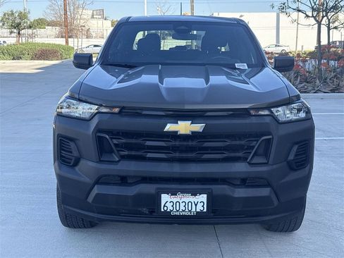 Used 2024 Chevrolet Colorado W/T image 8