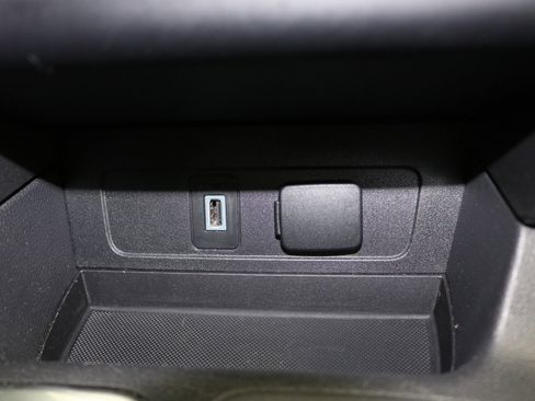 Used 2018 Ford Escape SE w/ Ford Safe & Smart Package image 27