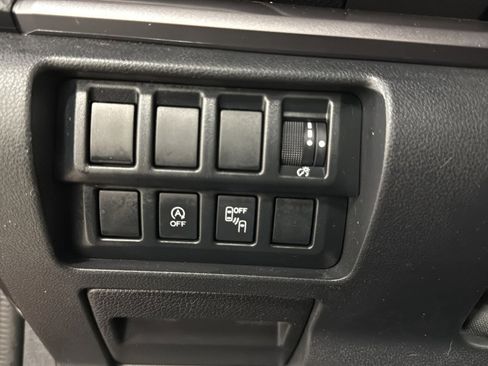 Used 2020 Subaru Forester Premium image 16