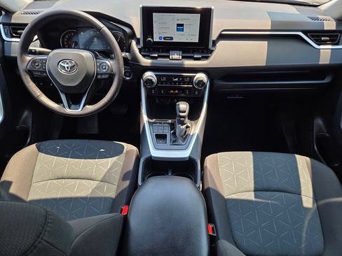 Used 2025 Toyota RAV4 XLE w/ Convenience Package AWD/4WD image 12