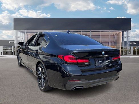 Used 2022 BMW 530i w/ Executive Package image 6