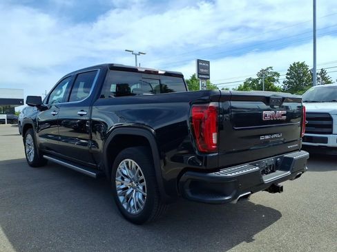 Used 2019 GMC Sierra 1500 Denali w/ Denali Ultimate Package AWD/4WD image 7
