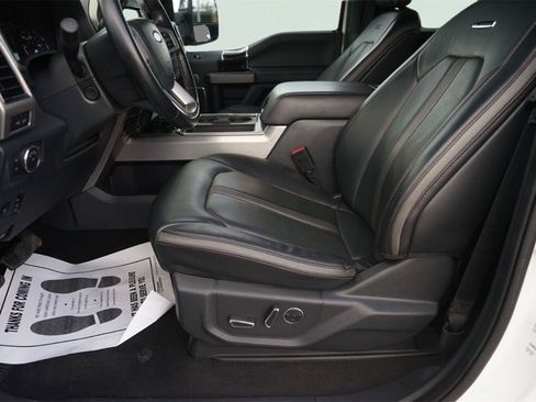 Used 2022 Ford F450 Platinum w/ FX4 Off-Road Package AWD/4WD image 9