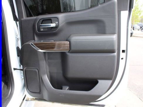 Used 2020 Chevrolet Silverado 1500 RST w/ All-Star Edition image 23