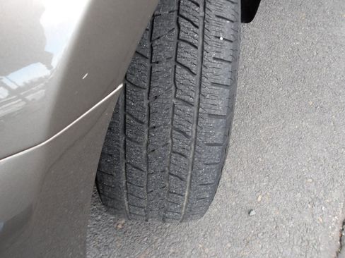 Used 2012 Toyota RAV4 LE w/ Upgrade Value Pkg image 23