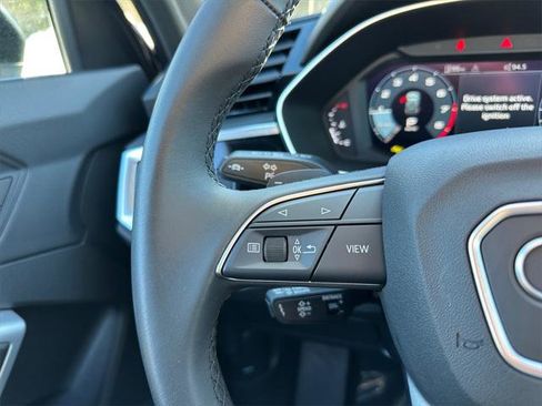 Certified 2025 Audi Q3 2.0T Premium Plus w/ Premium Plus Package image 22