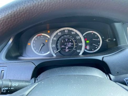 Used 2013 Honda Accord EX image 18