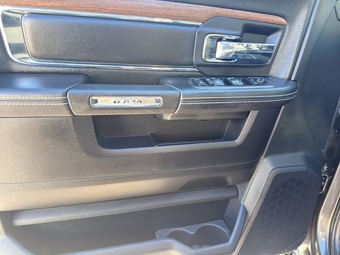 Used 2017 RAM 3500 Laramie image 13