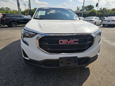 Used 2019 GMC Terrain SLE FWD image 2