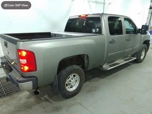 Used 2008 Chevrolet Silverado 2500 LT w/ 1LT Convenience Package RWD image 3