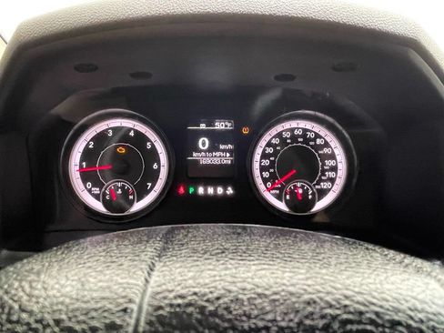 Used 2015 RAM 1500 Tradesman AWD/4WD image 24