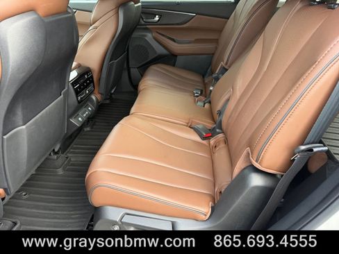 Used 2024 Acura MDX SH-AWD w/ Advance Package image 14