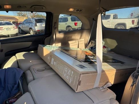 Used 2016 Honda Odyssey EX-L image 11