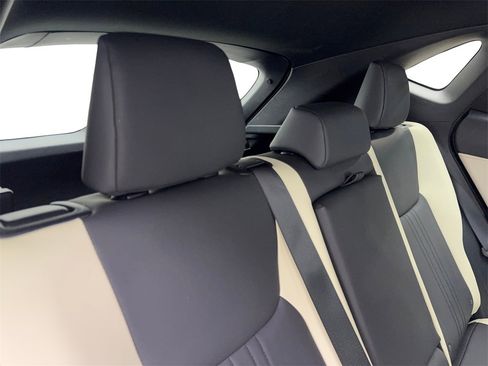Used 2024 Lexus NX 250 FWD image 40