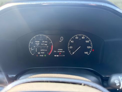 Used 2024 Honda CR-V EX-L image 16