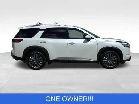 Used 2023 Nissan Pathfinder SL w/ SL Premium Package AWD/4WD image 14