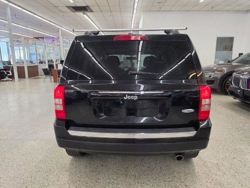 Used 2016 Jeep Patriot High Altitude FWD image 5