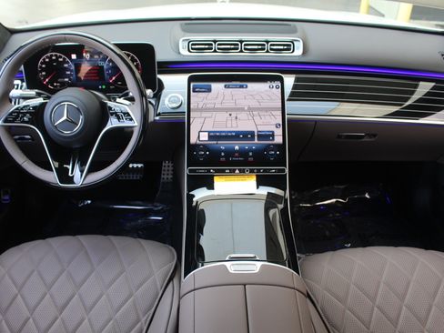 New 2025 Mercedes-Benz S 580 4MATIC Sedan image 17