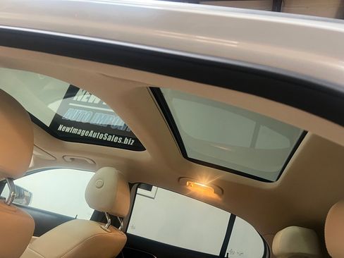 Used 2019 Mercedes-Benz GLA 250 4MATIC image 29