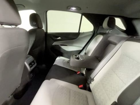 Used 2024 Chevrolet Equinox LS w/ LS Convenience Package FWD image 16