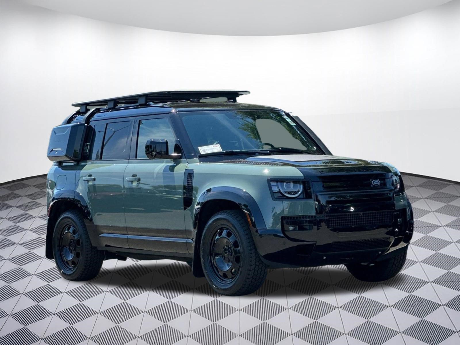 New 2026 Land Rover Defender 110 Trophy Edition AWD/4WD image 7