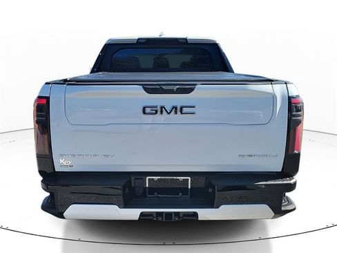 New 2025 GMC Sierra EV Denali image 5