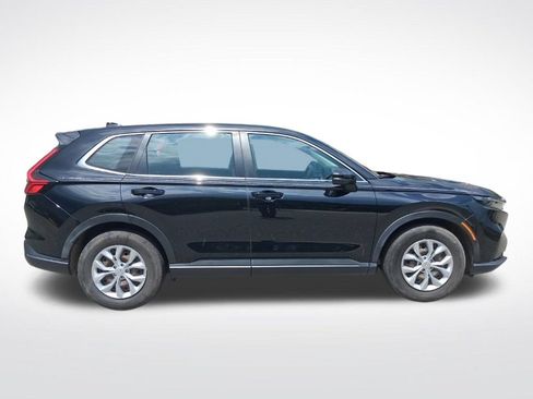 Used 2023 Honda CR-V LX image 4