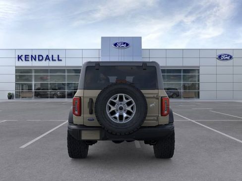 New 2025 Ford Bronco Badlands AWD/4WD image 5