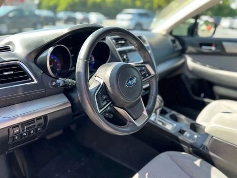 Used 2018 Subaru Legacy 2.5i Premium image 12