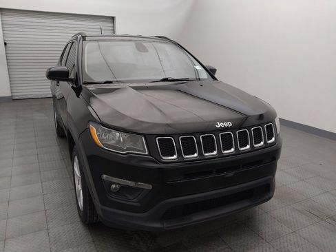 Used 2018 Jeep Compass Latitude w/ Popular Equipment Group image 14