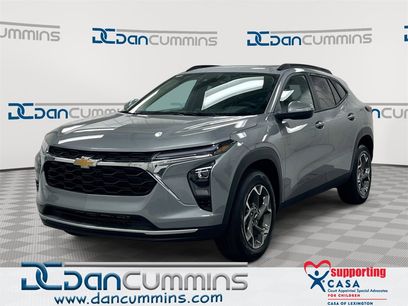 New 2026 Chevrolet Trax LT w/ Sunroof Package