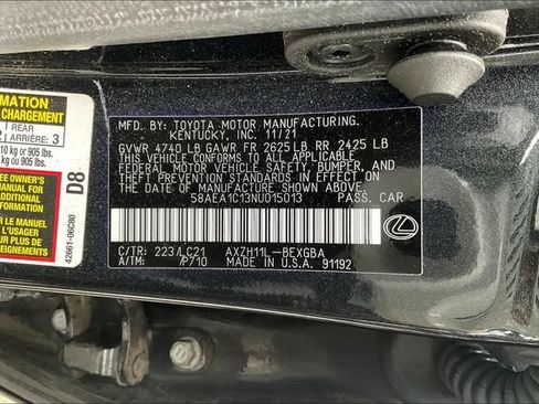 Used 2022 Lexus ES 300h w/ Accessory Package FWD image 4