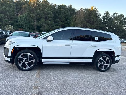 New 2026 Hyundai Ioniq 9 Limited image 2